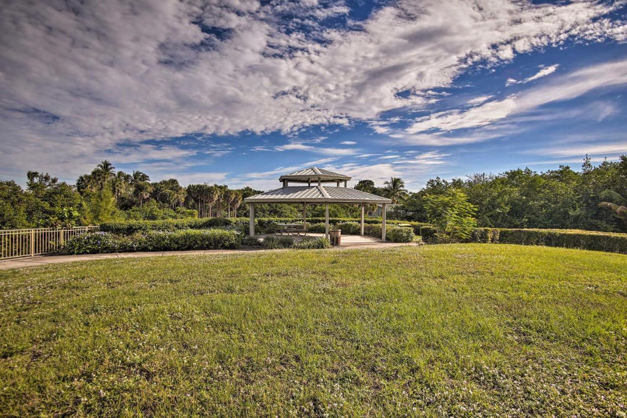 Canal Side Retreat With Dock, By Hollywood Boardwalk Φορτ Λόντερντεϊλ Εξωτερικό φωτογραφία